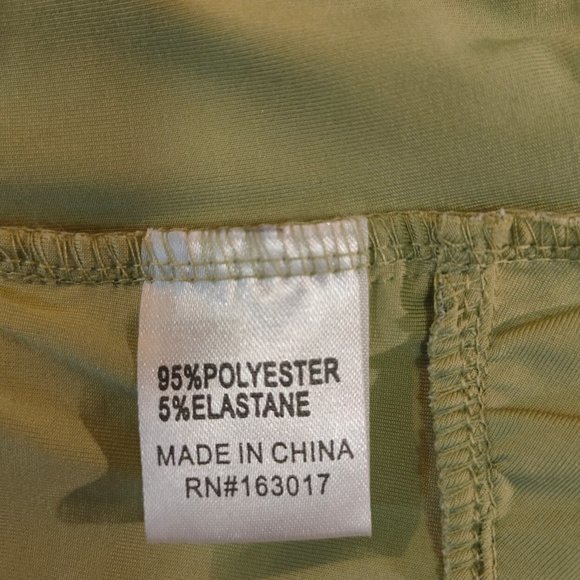 Green floral crop top - Picture 11 of 11